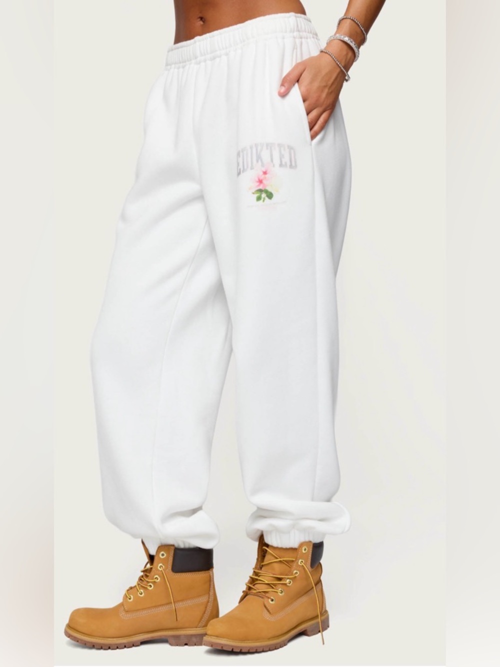 NWT Edikted Flerua Sweatpants SIZE medium